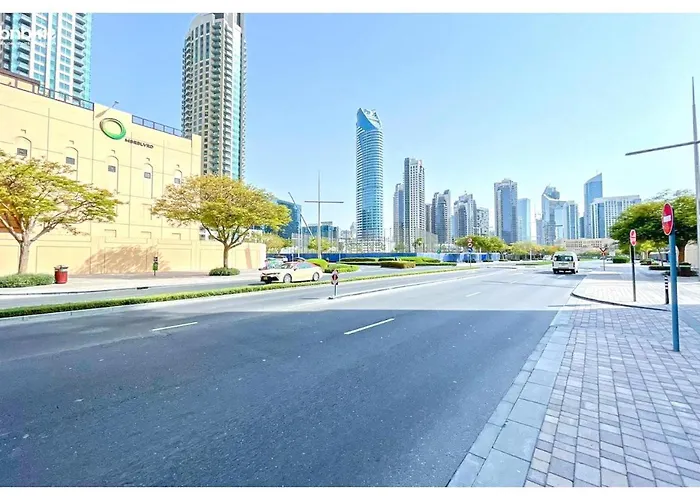 Bnbmehomes- Burj Royale